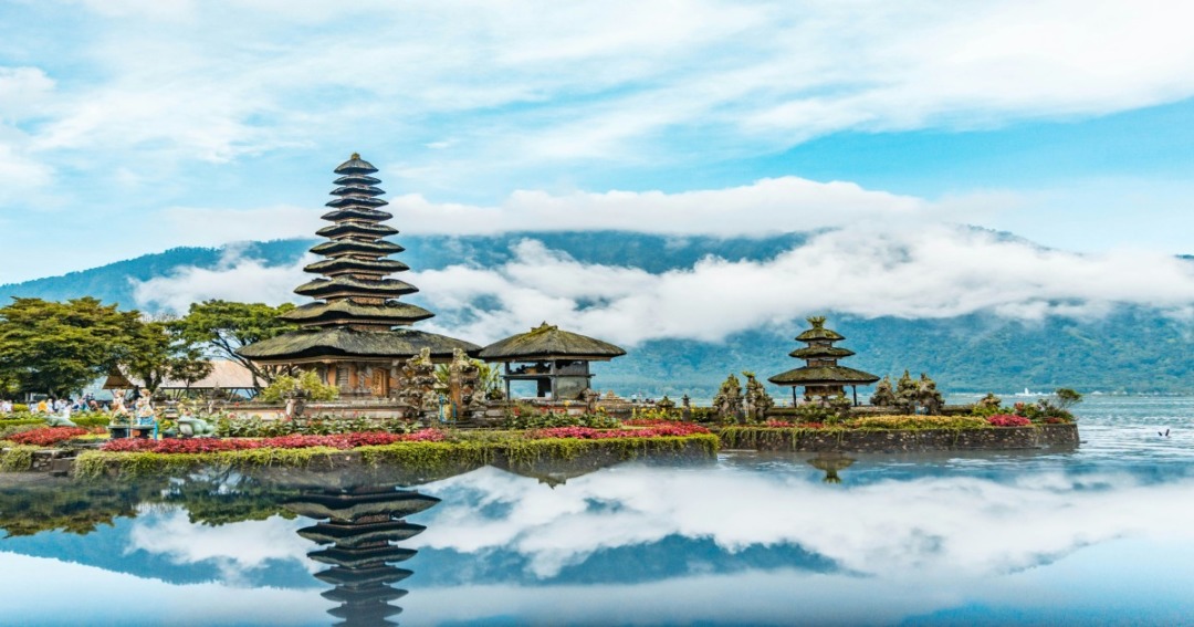 From Venice to Bali, Travelers Face New Levies to Keep Destinations Alive